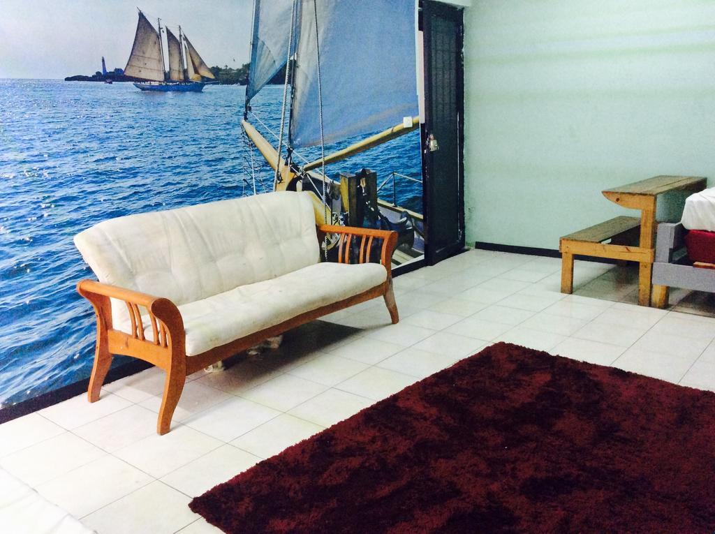 خالابا Hostal 50 المظهر الخارجي الصورة