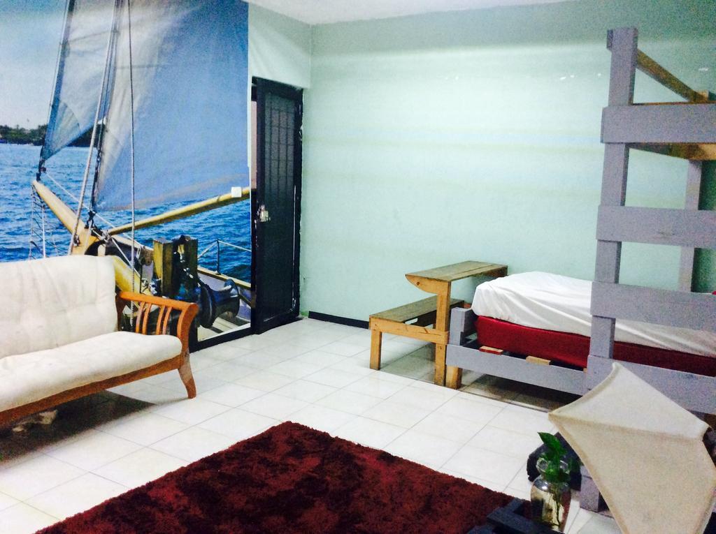 خالابا Hostal 50 المظهر الخارجي الصورة
