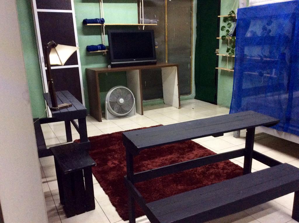 خالابا Hostal 50 المظهر الخارجي الصورة