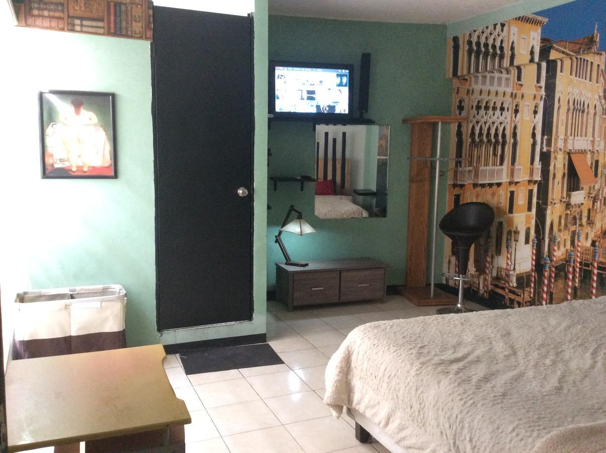 خالابا Hostal 50 المظهر الخارجي الصورة