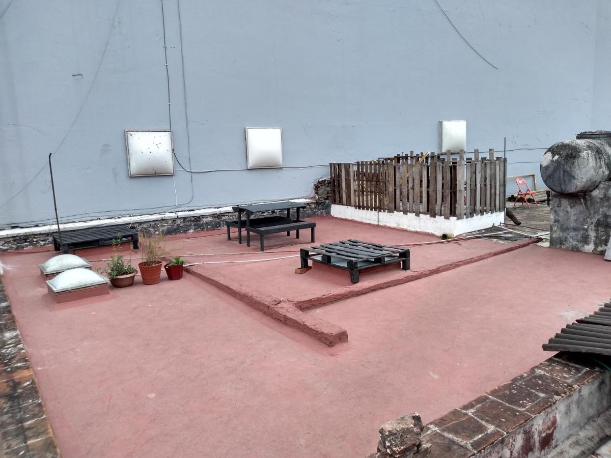 خالابا Hostal 50 المظهر الخارجي الصورة